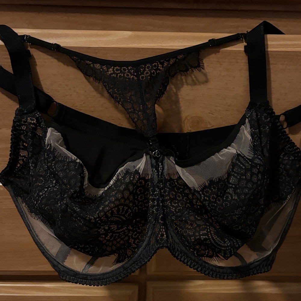 Chic Black Lace Underwire Bra - Picture 7 of 10